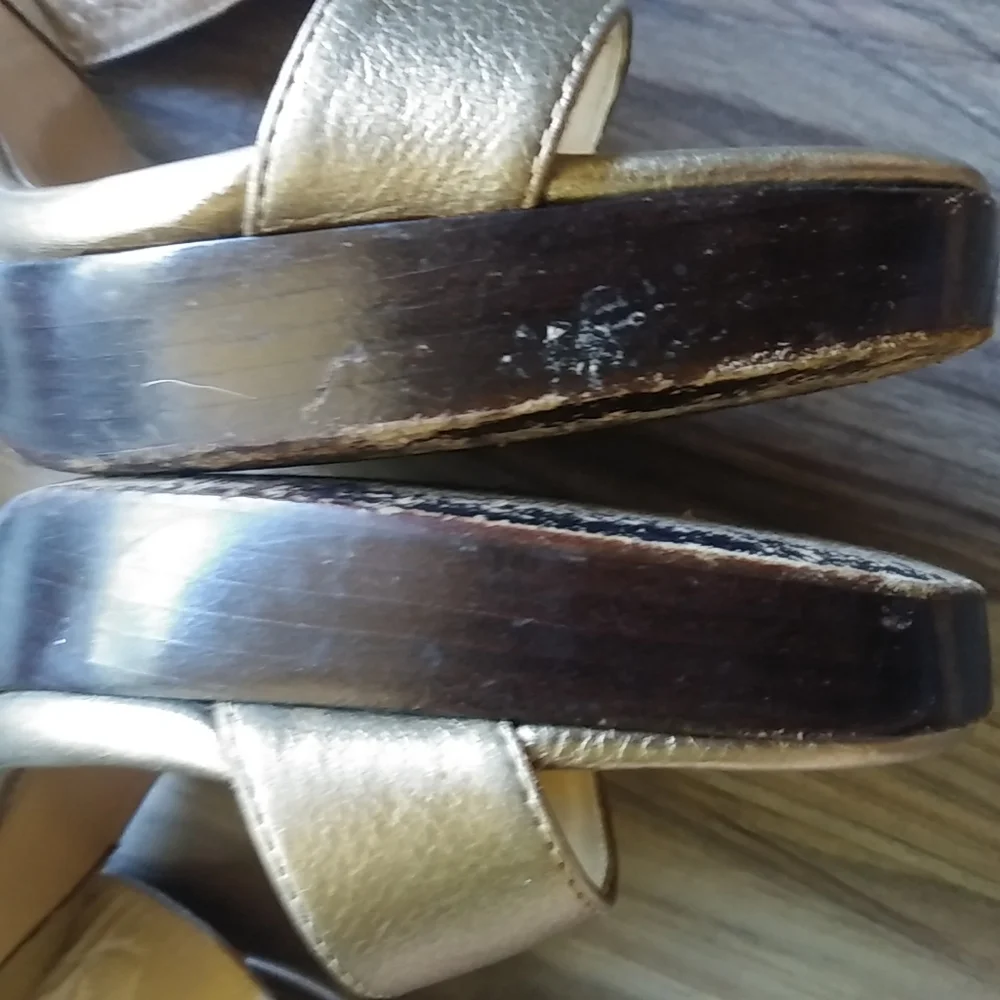 Mk leather heels